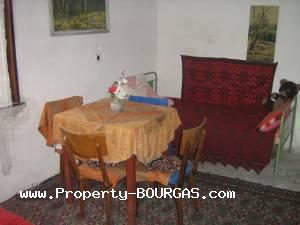 View of Houses For sale in Polski Izvor