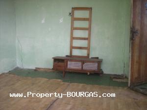 View of Houses For sale in Ravnec