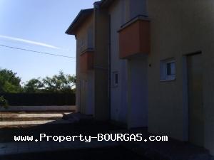 View of Houses For sale in Polski Izvor