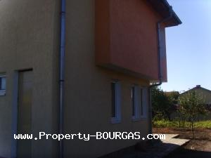 View of Houses For sale in Polski Izvor