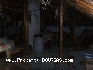 View of Houses For sale in Polski Izvor