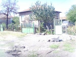 View of Houses For sale in Polski Izvor
