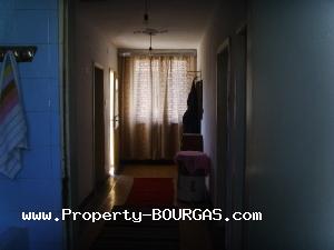 View of Houses For sale in Polski Izvor