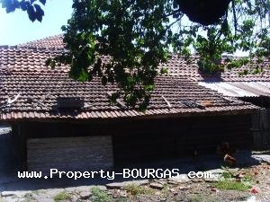 View of Houses For sale in Polski Izvor