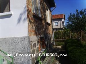 View of Houses For sale in Polski Izvor