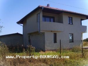 View of Houses For sale in Polski Izvor