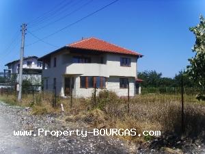 View of Houses For sale in Polski Izvor