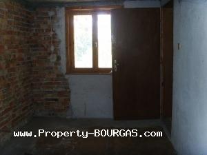 View of Houses For sale in Polski Izvor