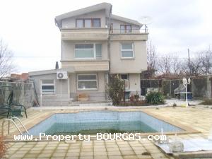 View of Houses For sale in Kamenar