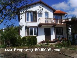 View of Houses For sale in Polski Izvor