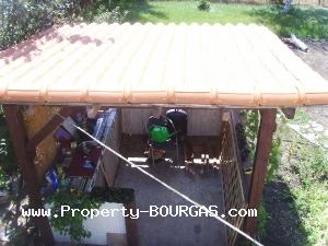 View of Houses For sale in Polski Izvor