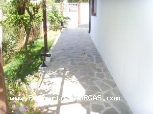 View of Houses For sale in Polski Izvor