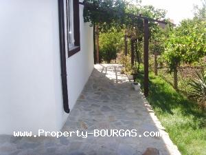 View of Houses For sale in Polski Izvor